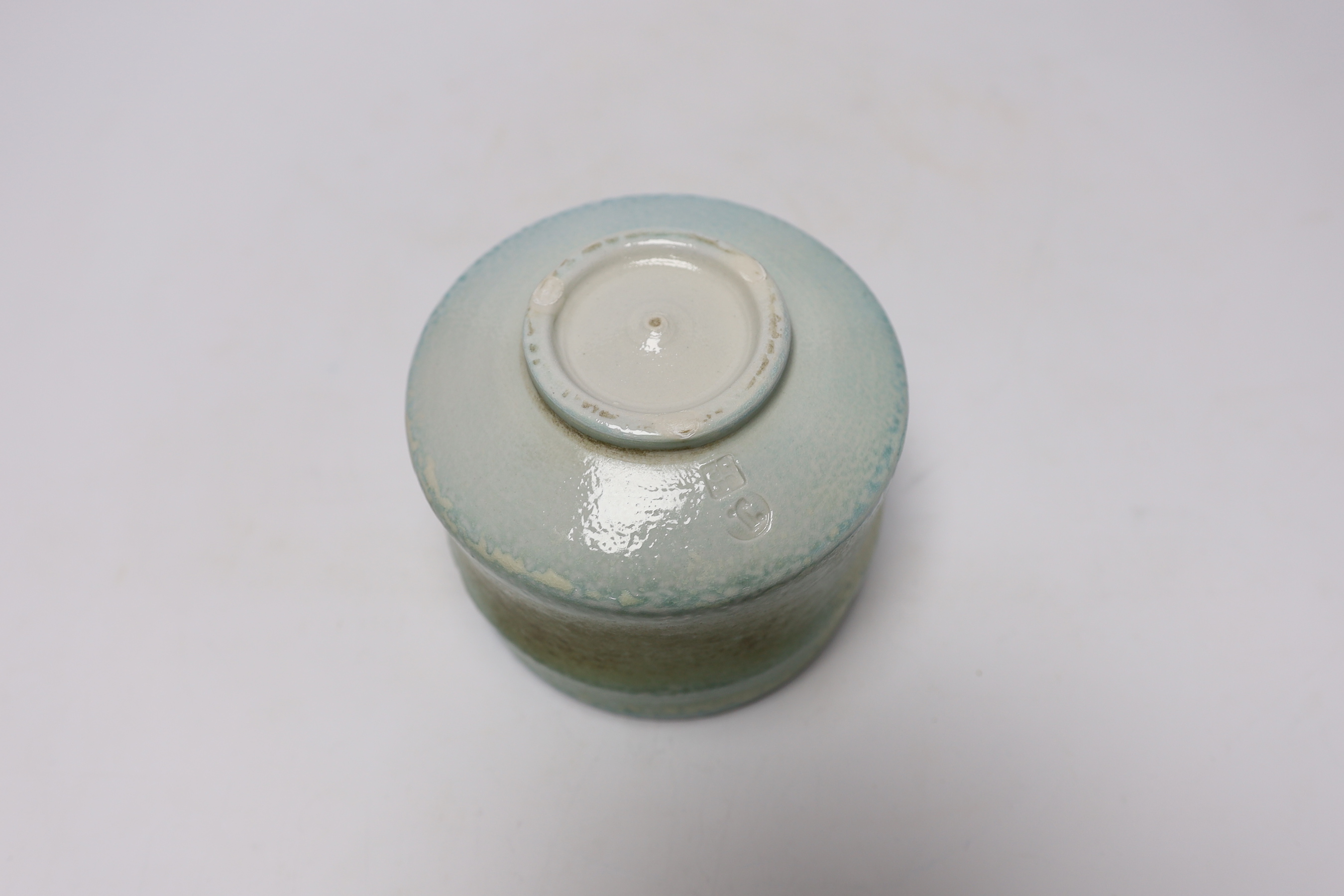 Jack and Joan Doherty, Leach St Ives pottery, a soda vapour glazed chawan, 10cm